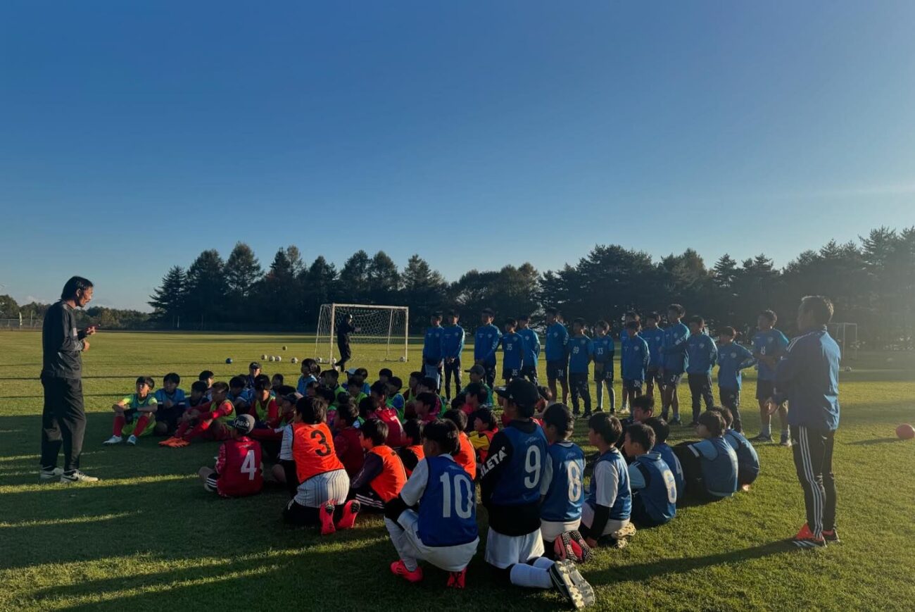 金田喜稔サッカークリニック2024(元日本代表.鈴木隆行)