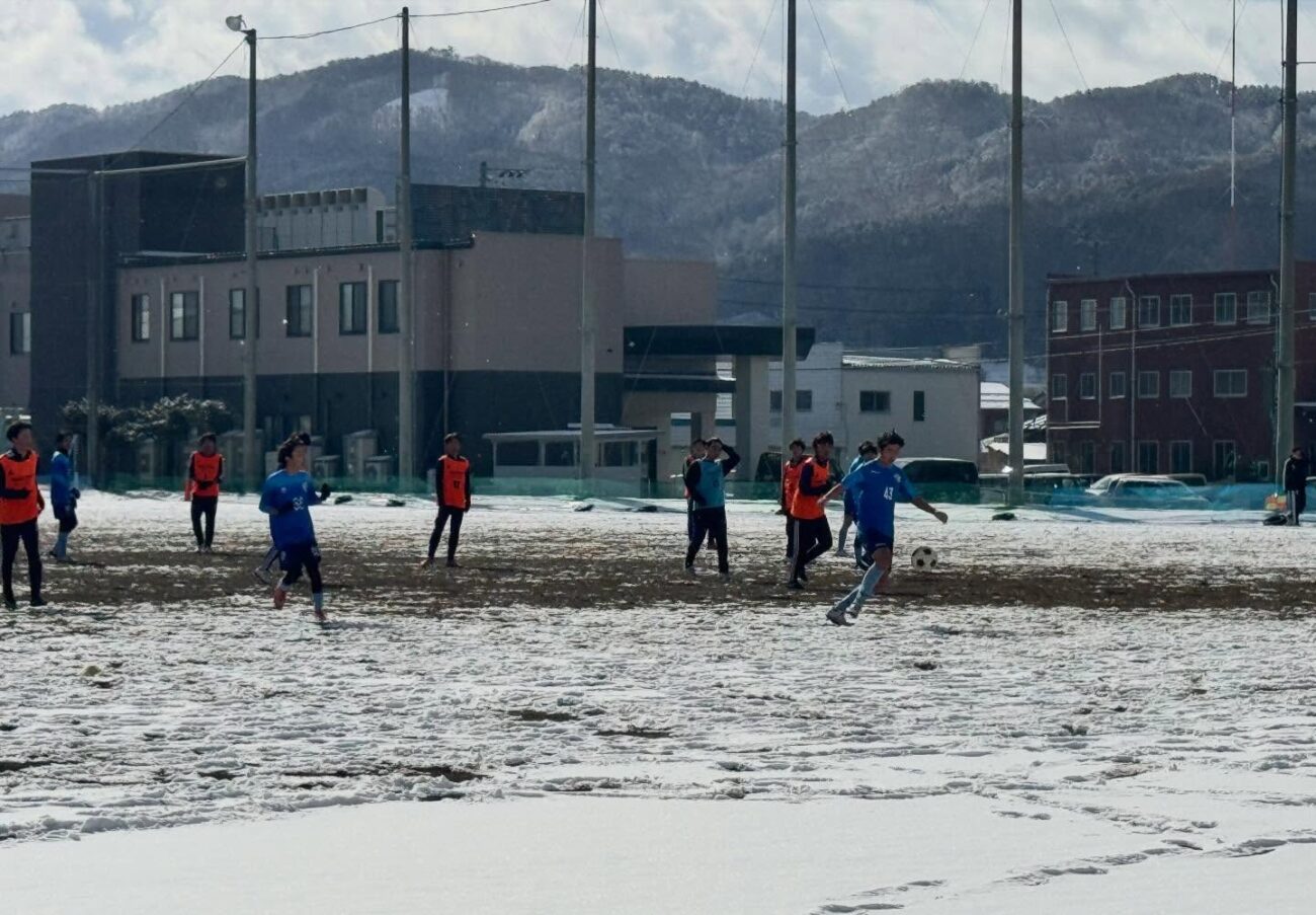 FCアビエスジュニアユース-岡谷東高校サッカー部
