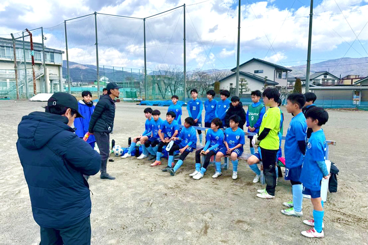 FCアビエスジュニアユース-久保田監督とのミーティング風景