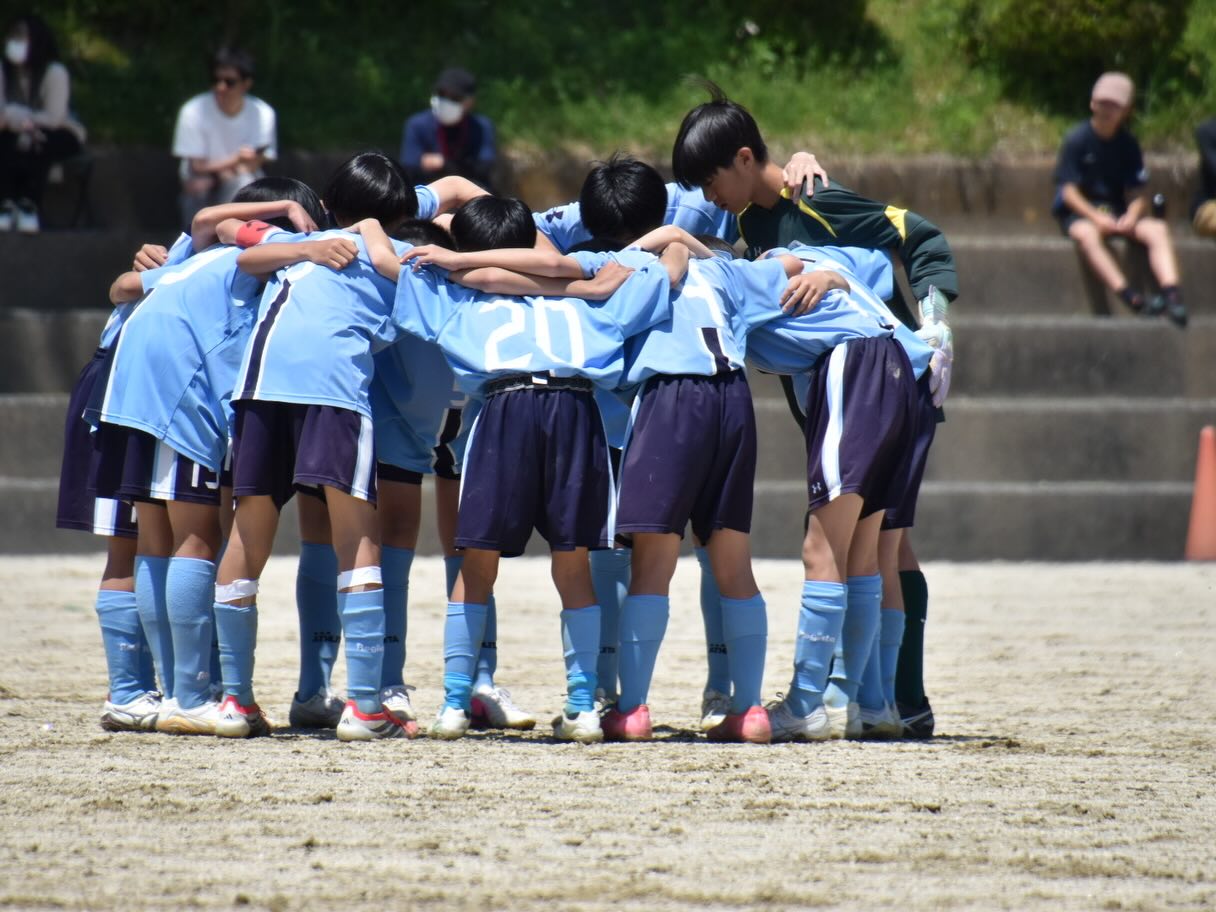 長野県南信リーグ3部-2026-FCアビエスジュニアユースB(旭ヶ丘中学校にて)円陣