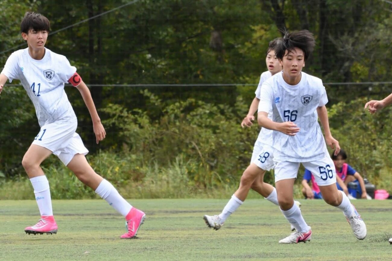 中学生年代サッカー-ディフェンス